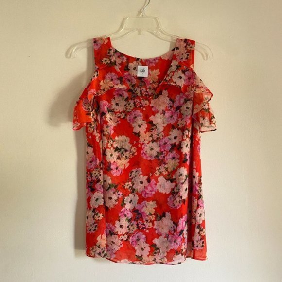 CAbi 5352 Lush Red Pink Floral Cold Shoulder Flutter Sleeve Blouse Women's Small - Picture 3 of 7